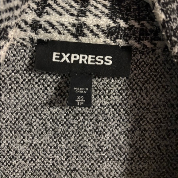 Express Jacket - Picture 3 of 9